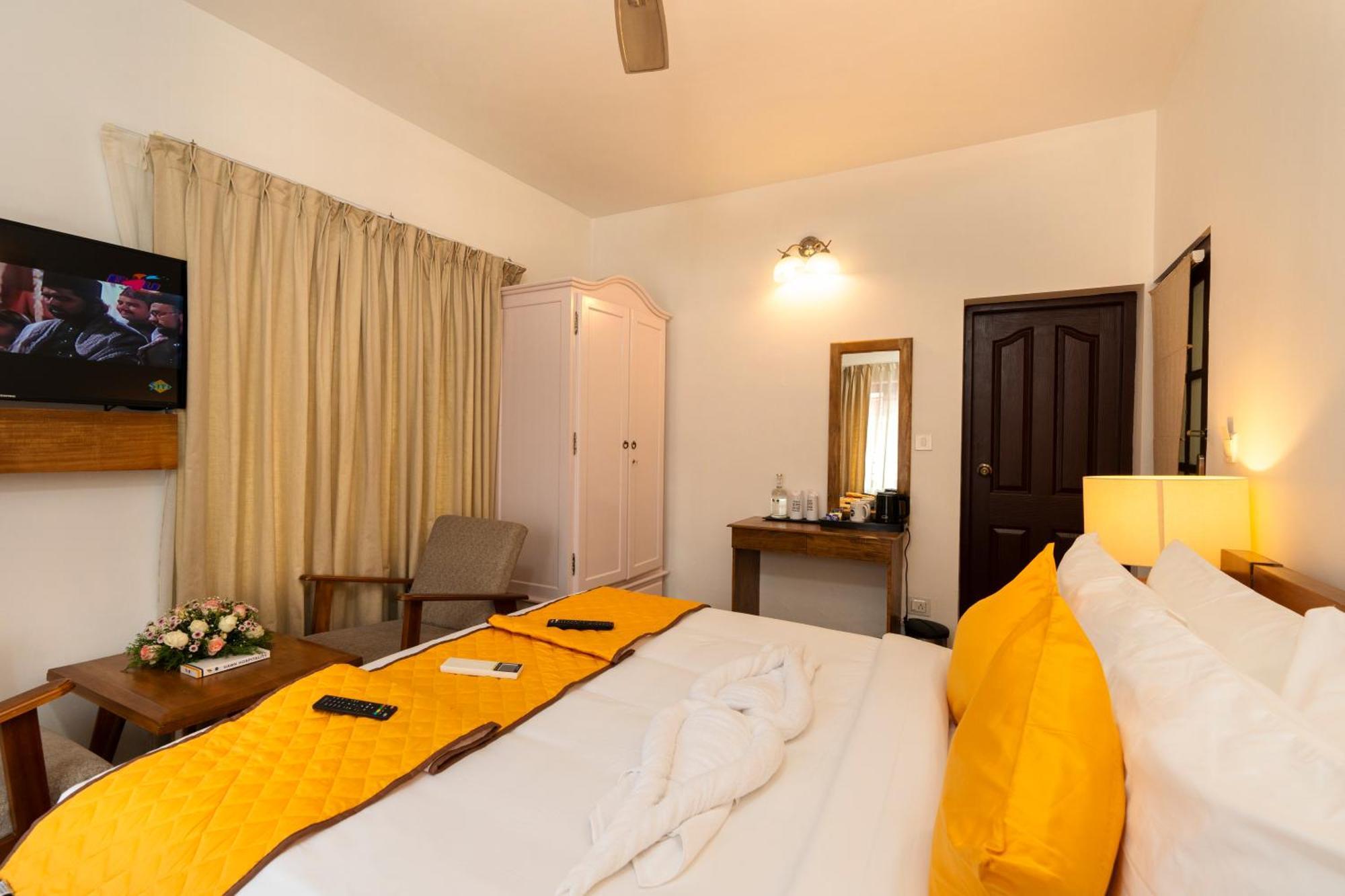 Solo Inn By Hawk Hospitality Kochi Eksteriør billede