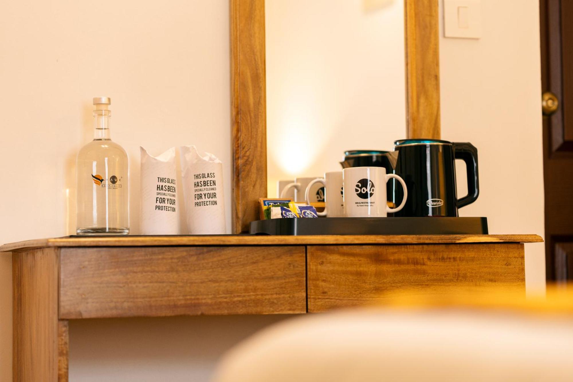 Solo Inn By Hawk Hospitality Kochi Eksteriør billede