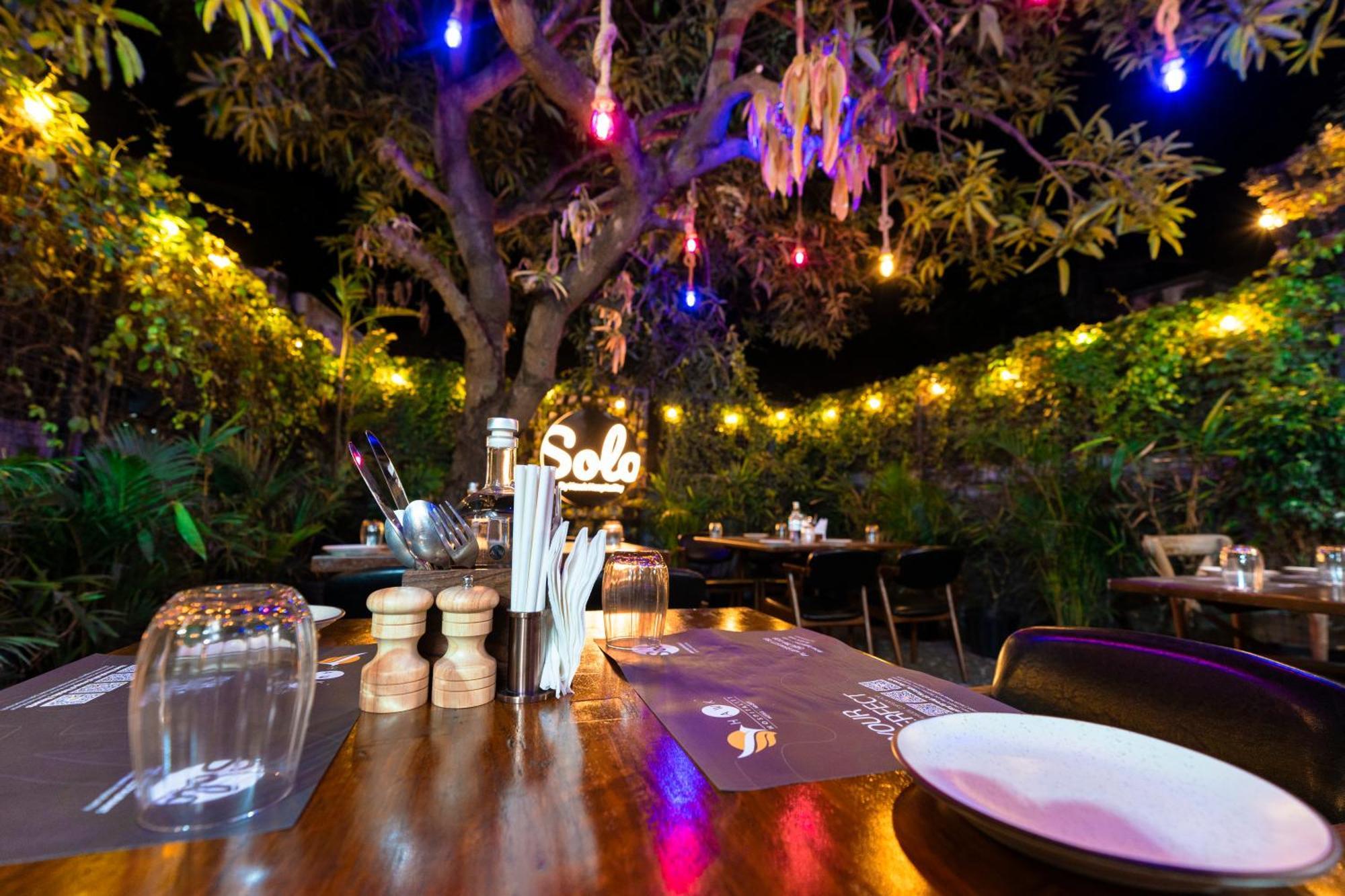 Solo Inn By Hawk Hospitality Kochi Eksteriør billede